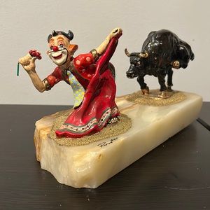 Ron Lee Clown Torreador Bull signed from 1985